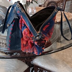 Elegant NWT Women's Large Convertible handbag or backpack or overnight Bag""